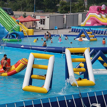 Sports nautiques gonflables pour enfants