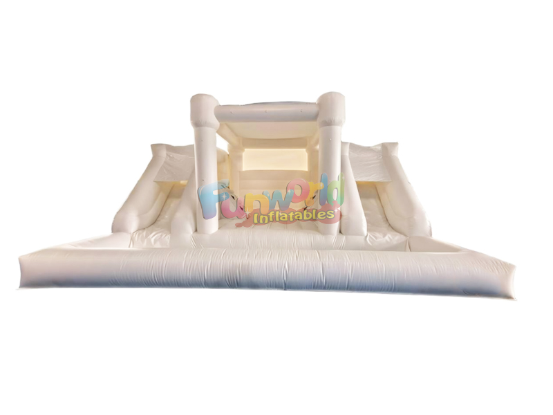 white inflatable bounce house