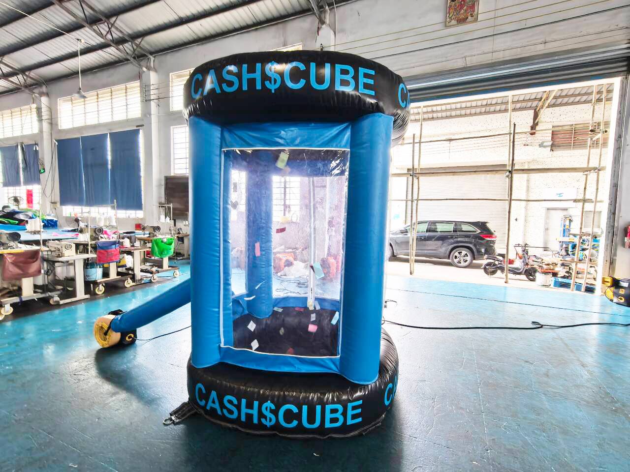 Inflatable Cash Cube